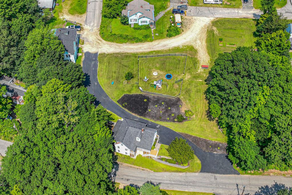 Photo of 15 Whitman Street, Mexico, ME 04257 (MLS # 1599331)