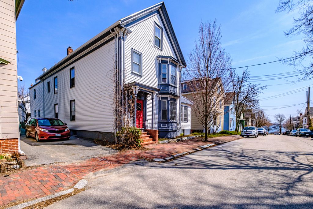 Photo of 33 O'Brion Street, Portland, ME 04101 (MLS # 1654046)