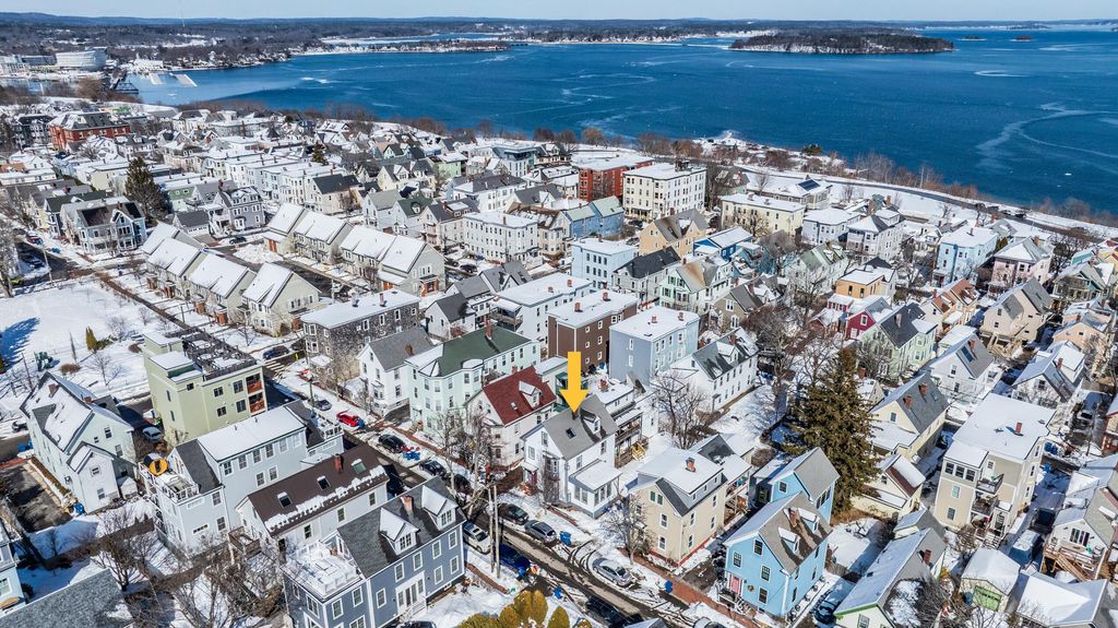 Photo of 33 O'Brion Street, Portland, ME 04101 (MLS # 1654046)