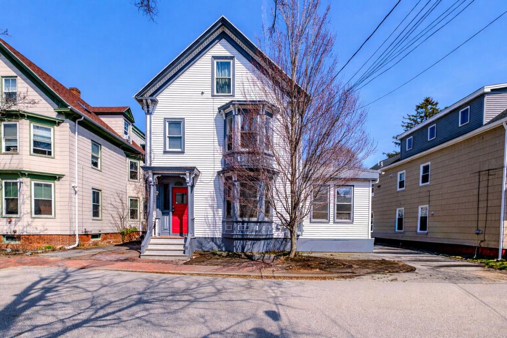 Photo of 33 O'Brion Street, Portland, ME 04101 (MLS # 1654046)