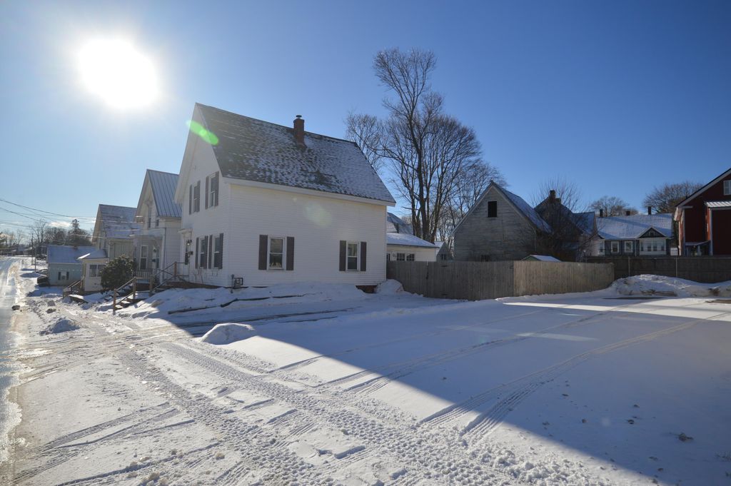 Photo of 131 Parker Street, Brewer, ME 04412 (MLS # 1649223)