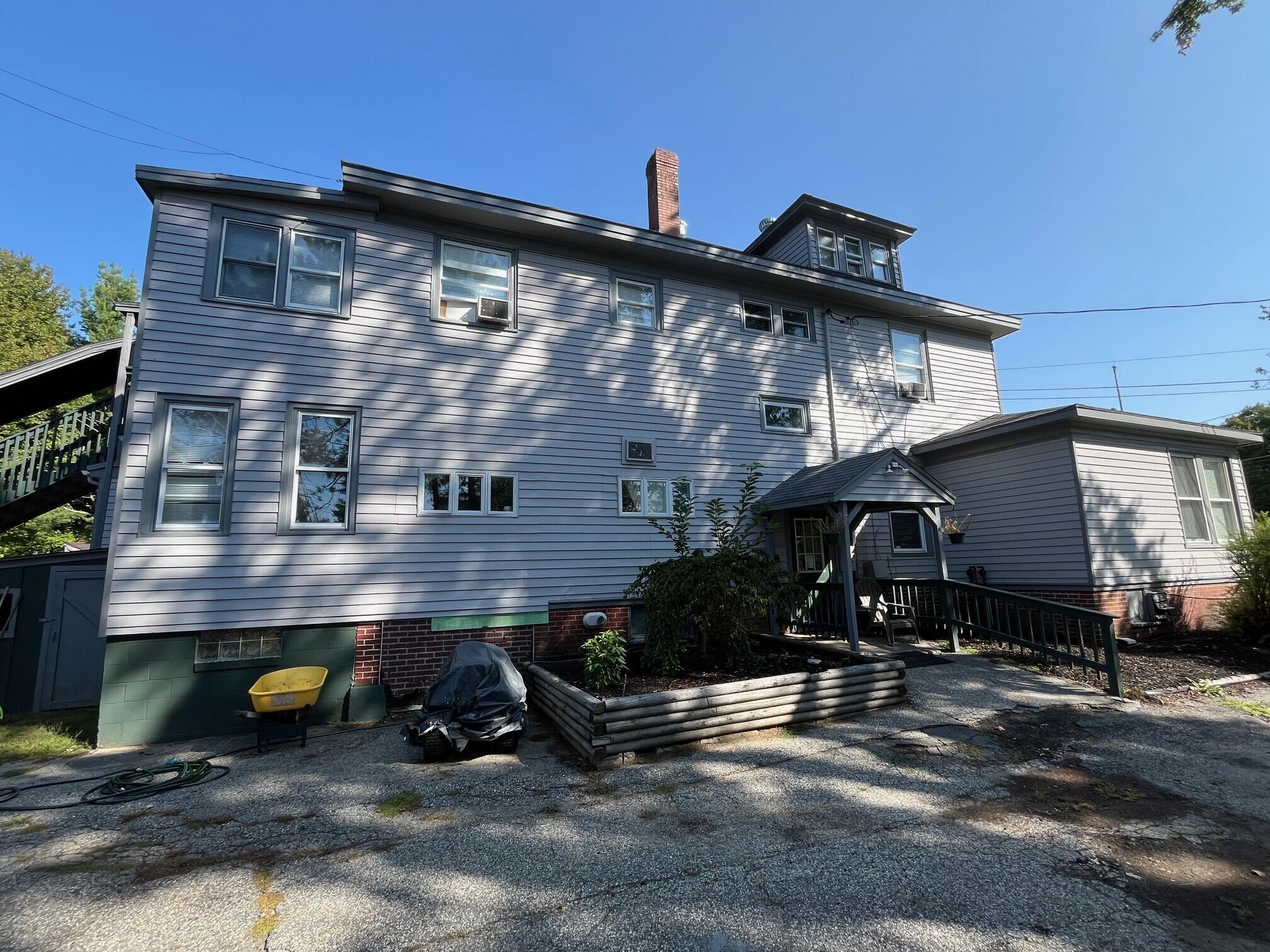 9 Lewiston Road