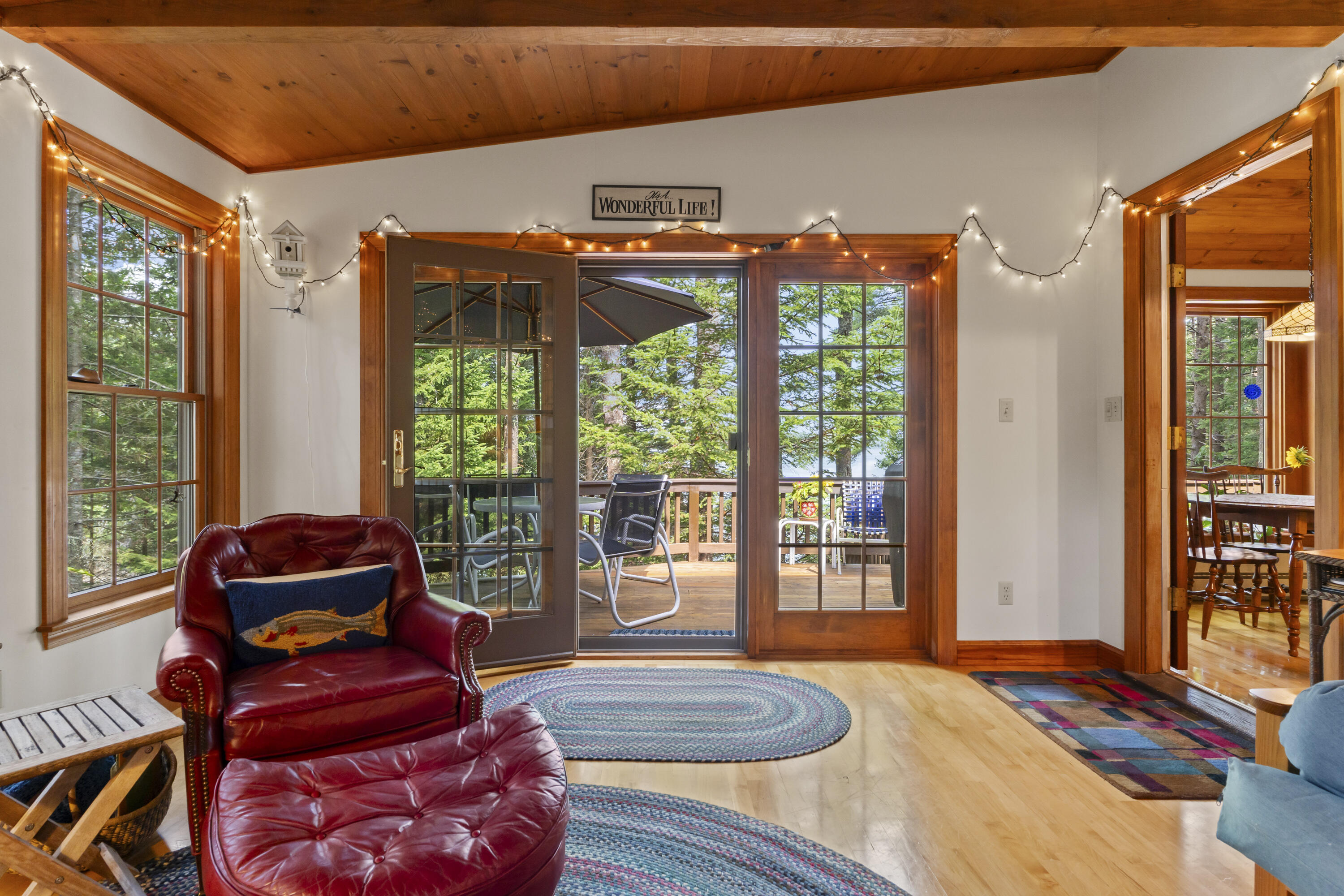 Harpswell, Maine, 04079, United States, 3 Bedrooms Bedrooms, ,2 BathroomsBathrooms,Residential,Active,2041527