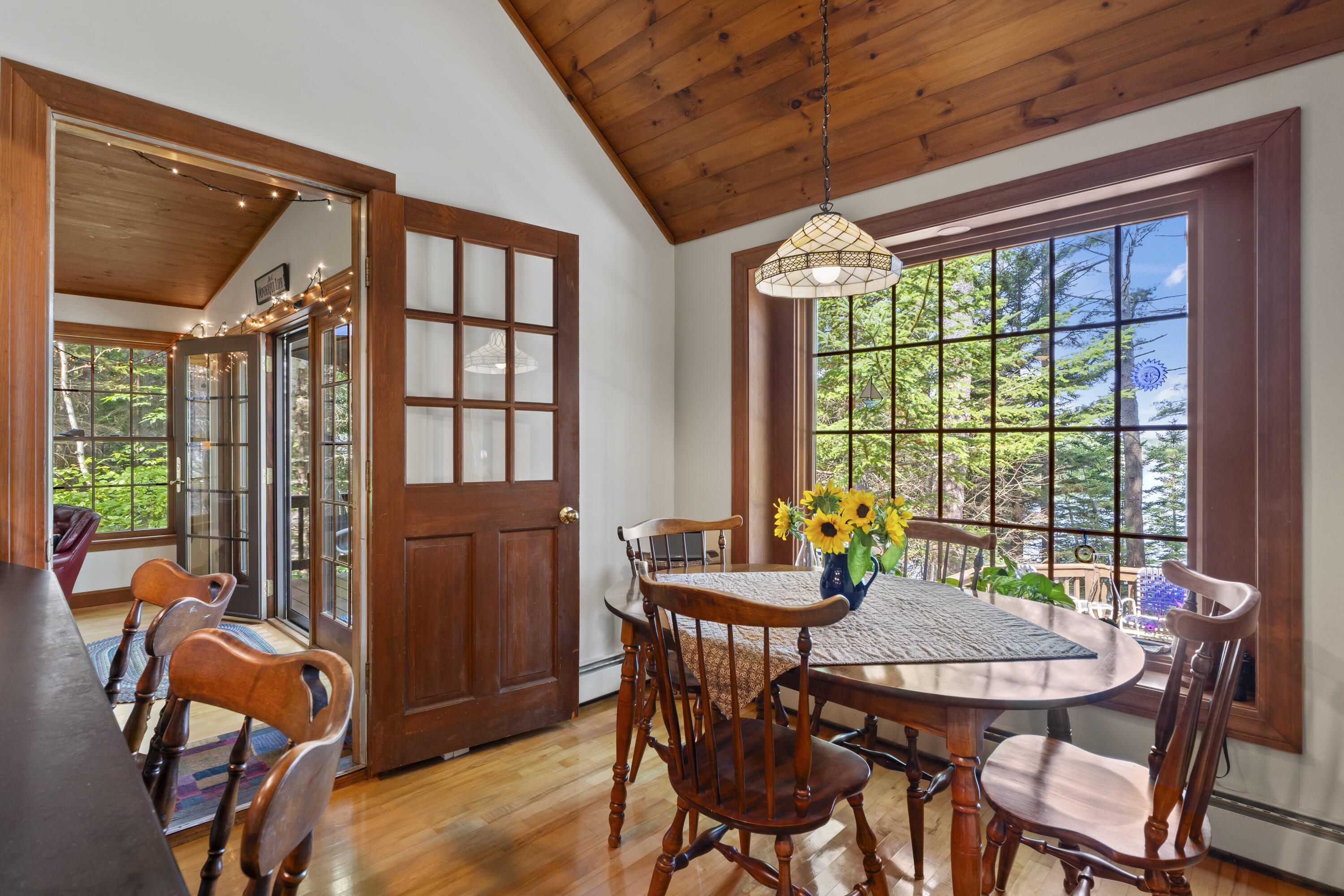 Harpswell, Maine, 04079, United States, 3 Bedrooms Bedrooms, ,2 BathroomsBathrooms,Residential,Active,2041527