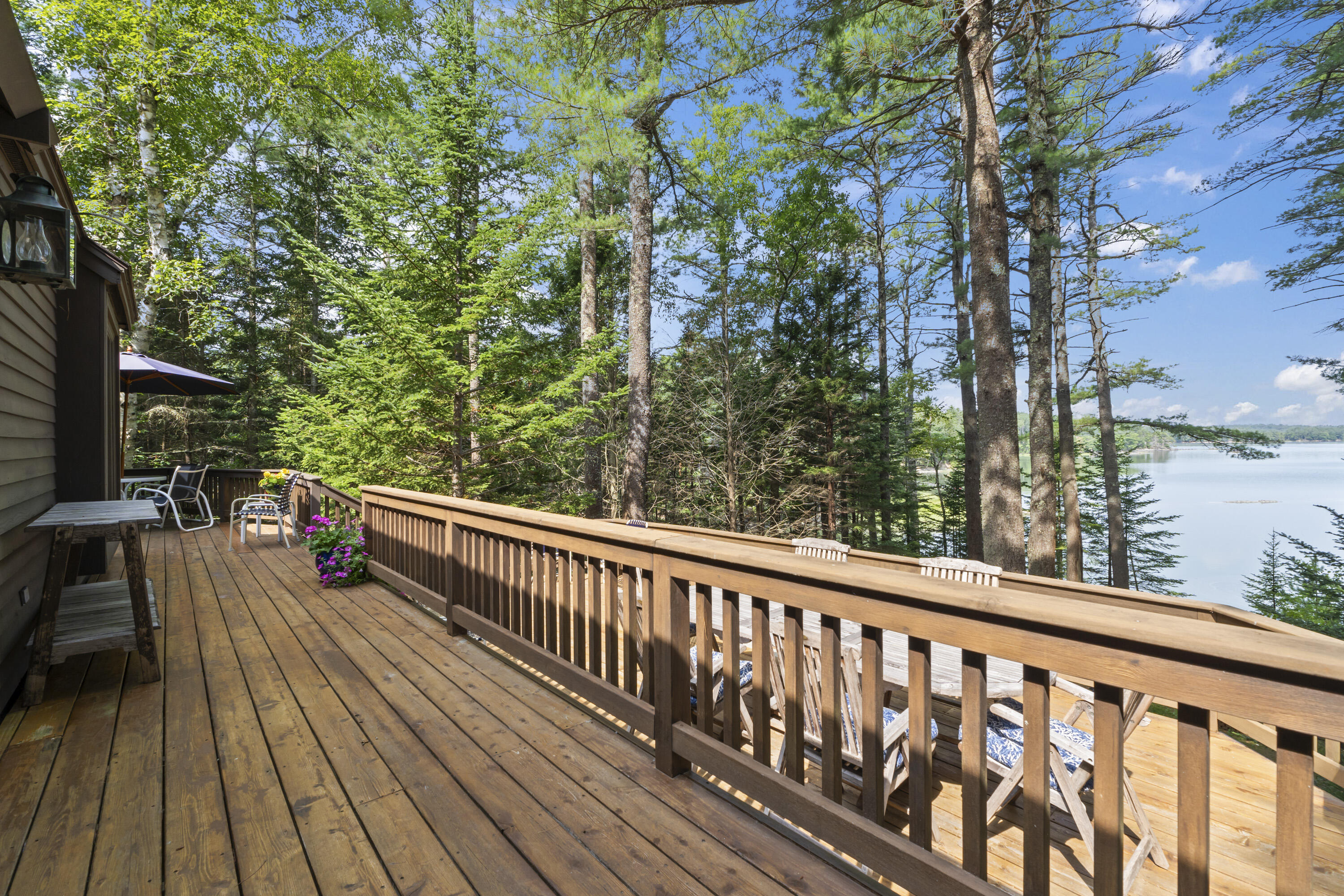 Harpswell, Maine, 04079, United States, 3 Bedrooms Bedrooms, ,2 BathroomsBathrooms,Residential,Active,2041527