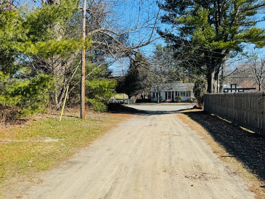 Photo of 1905 Congress Street, Portland, ME 04102 (MLS # 1655958)