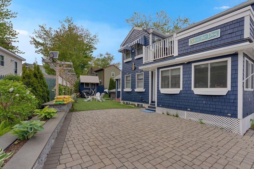 Photo of 11 Rose Lane, Ogunquit, ME 03907 (MLS # 1663691)