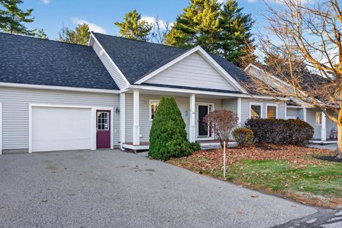 Photo of 24 York Ledge Drive #24, Cumberland, ME 04110 (MLS # 1644146)