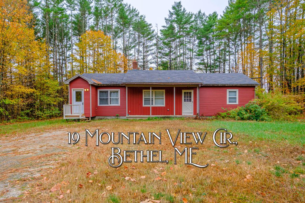 Photo of 19 Mountain View Circle, Bethel, ME 04217 (MLS # 1640814)