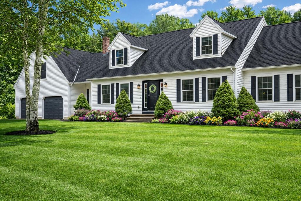 Photo of 12 Surrey Lane, Hampden, ME 04444 (MLS # 1657059)