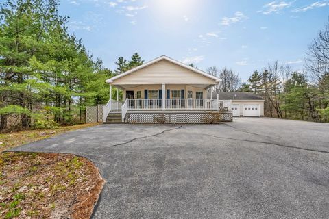 Photo of 815 Alfred Road, Arundel, ME 04046 (MLS # 1660335)