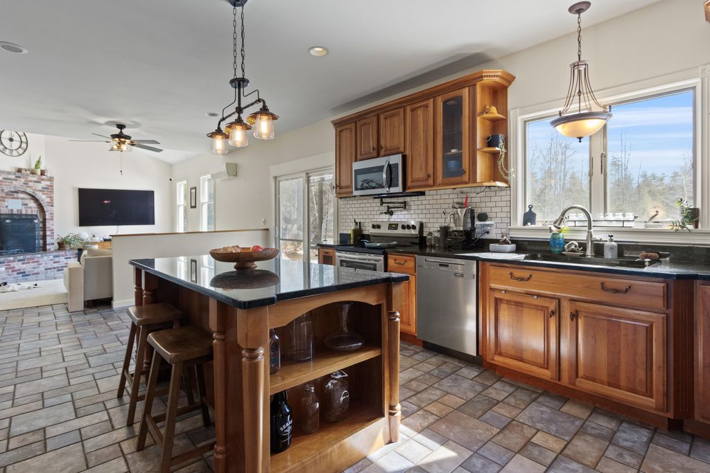 Photo of 230 Dolloff Road, Standish, ME 04084 (MLS # 1654344)