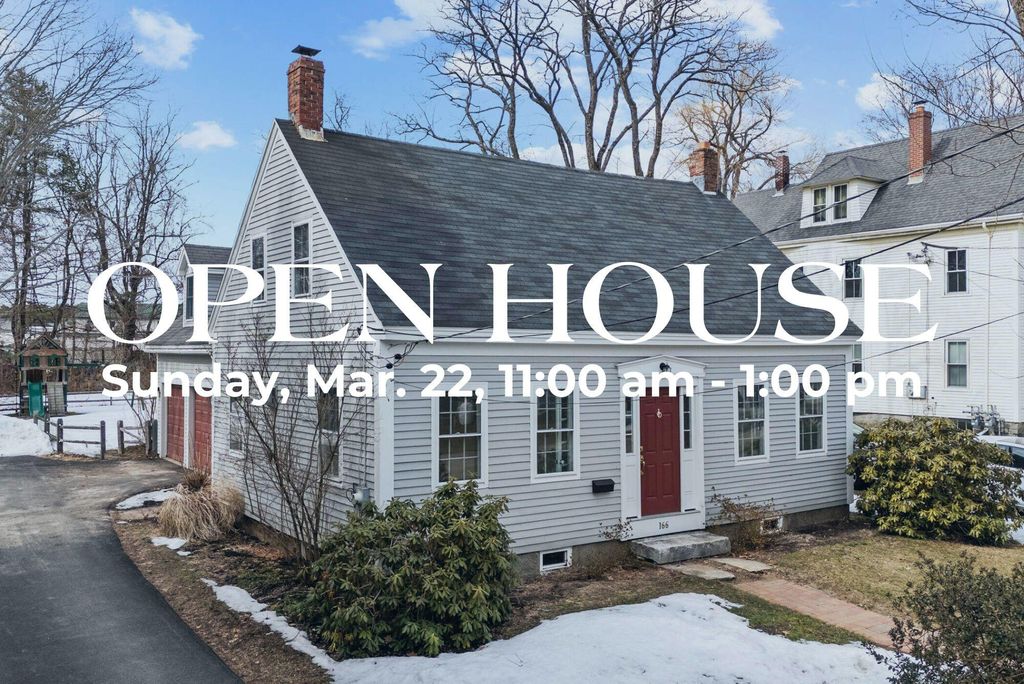 Photo of 166 E Main Street, Yarmouth, ME 04096 (MLS # 1654445)