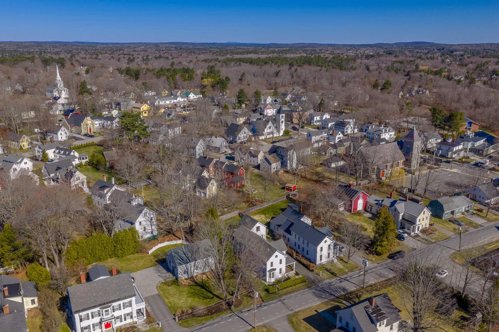 Photo of 37 South Street, Yarmouth, ME 04096 (MLS # 1657339)