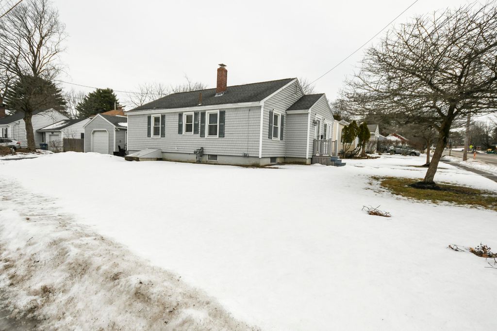Photo of 1733 Forest Avenue, Portland, ME 04103 (MLS # 1649461)