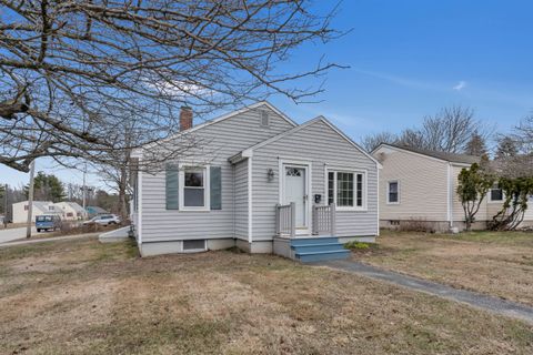 Photo of 1733 Forest Avenue, Portland, ME 04103 (MLS # 1649461)