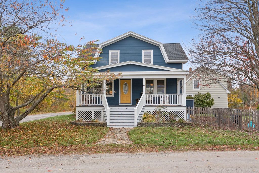 Photo of 56 Tarbell Avenue, Portland, ME 04103 (MLS # 1642225)