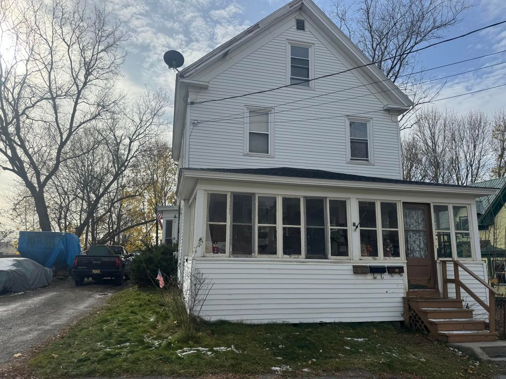 Photo of 8 High Street, Waterville, ME 04901 (MLS # 1644451)