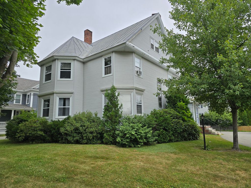 Photo of 2 Park Place Place, Waterville, ME 04901 (MLS # 1630786)