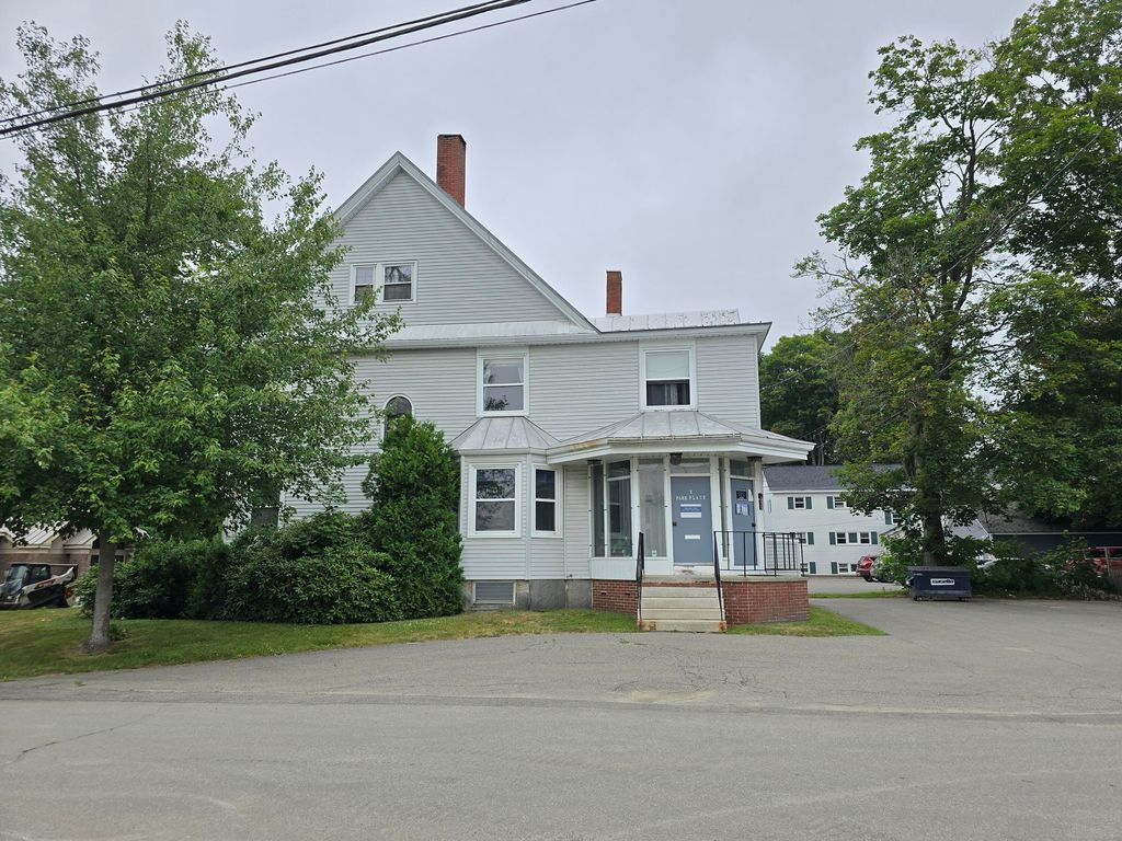 Photo of 2 Park Place Place, Waterville, ME 04901 (MLS # 1630786)
