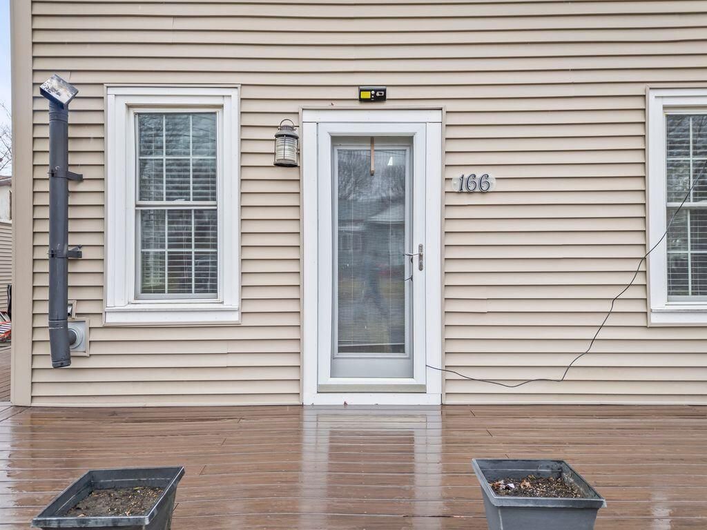 Photo of 166 Warren Avenue, Lewiston, ME 04240 (MLS # 1657036)