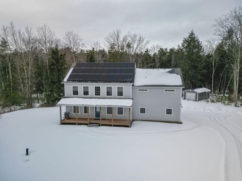 Photo of 5 & 6 Harmony Way, Falmouth, ME 04105 (MLS # 1652031)