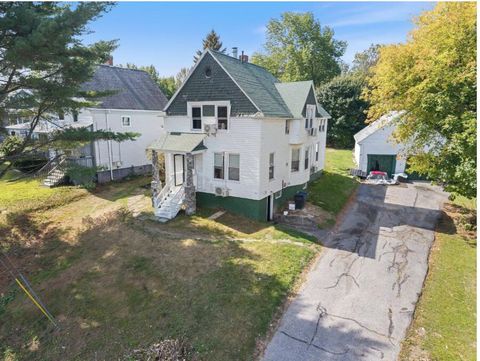 Photo of 154 Madison Street, Auburn, ME 04210 (MLS # 1659767)