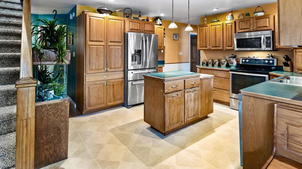 Photo of 197 Ferry Road, Lewiston, ME 04240 (MLS # 1643488)