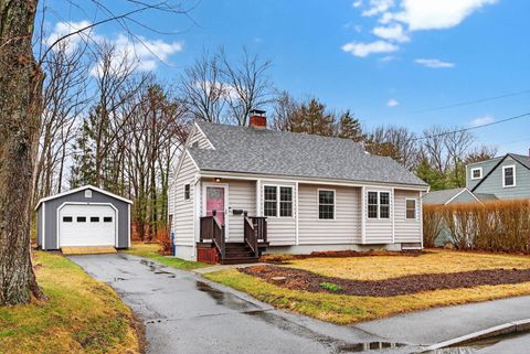Photo of 48 Pennell Avenue, Portland, ME 04103 (MLS # 1656758)