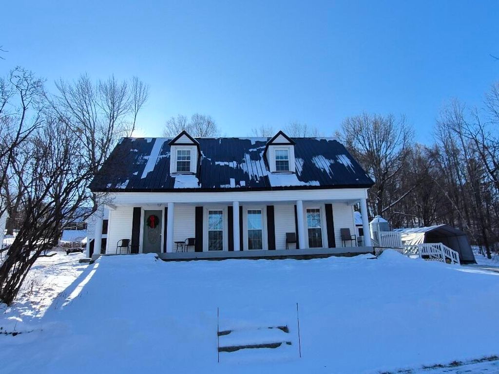 Photo of 5 Prospect Street, Wilton, ME 04294 (MLS # 1636876)