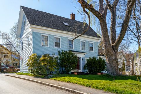 Photo of 9 Pleasant Street, Bath, ME 04530 (MLS # 1660478)
