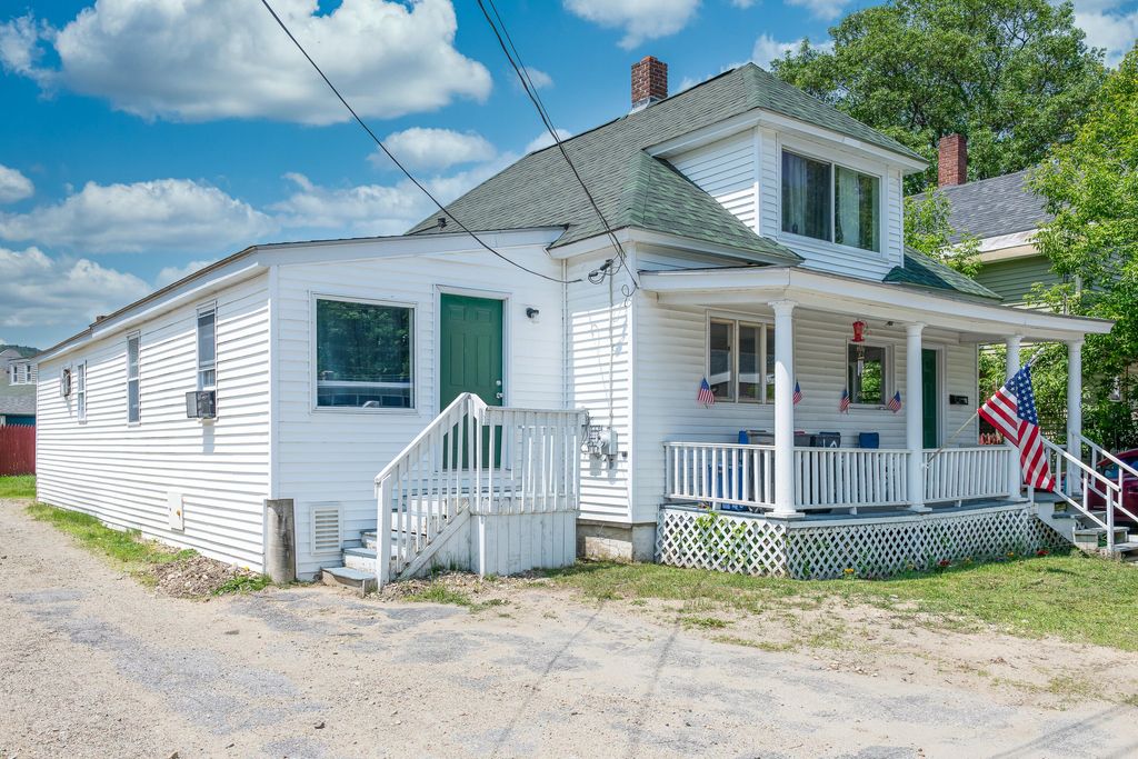 Photo of 10 Riverside Avenue, Mexico, ME 04257 (MLS # 1627442)