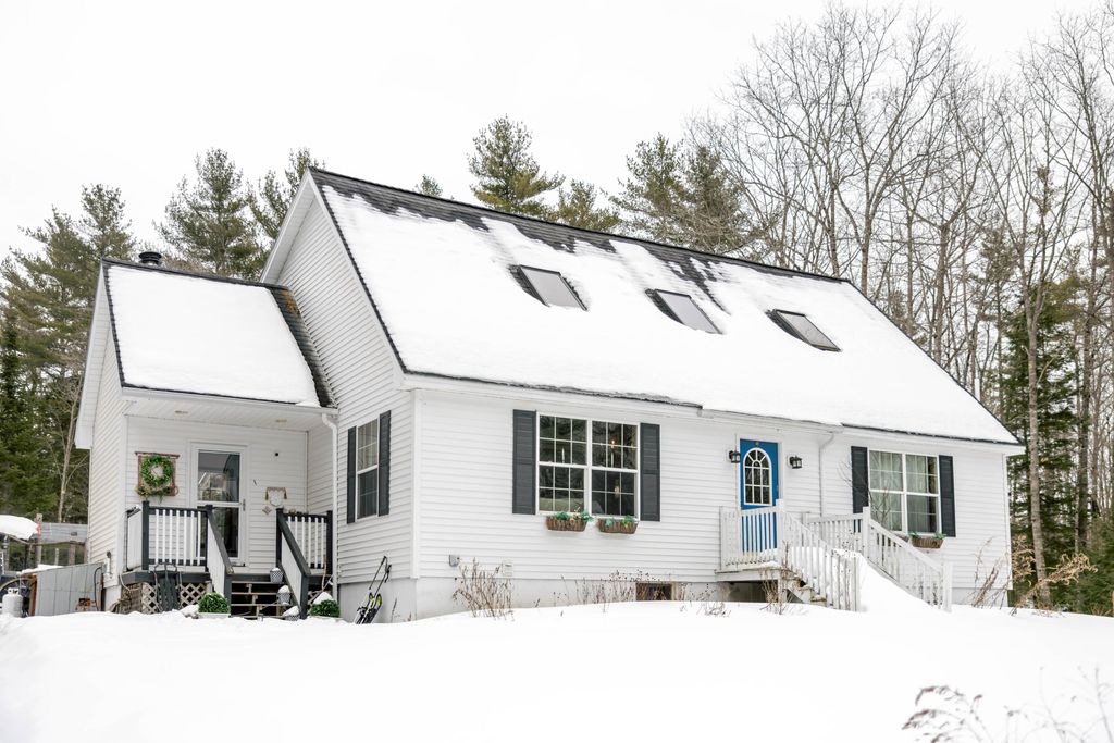 Photo of 25 Bucksmills Road, Bucksport, ME 04416 (MLS # 1653950)