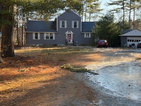 Photo of 14 Emerson Drive, Windham, ME 04062 (MLS # 1646979)