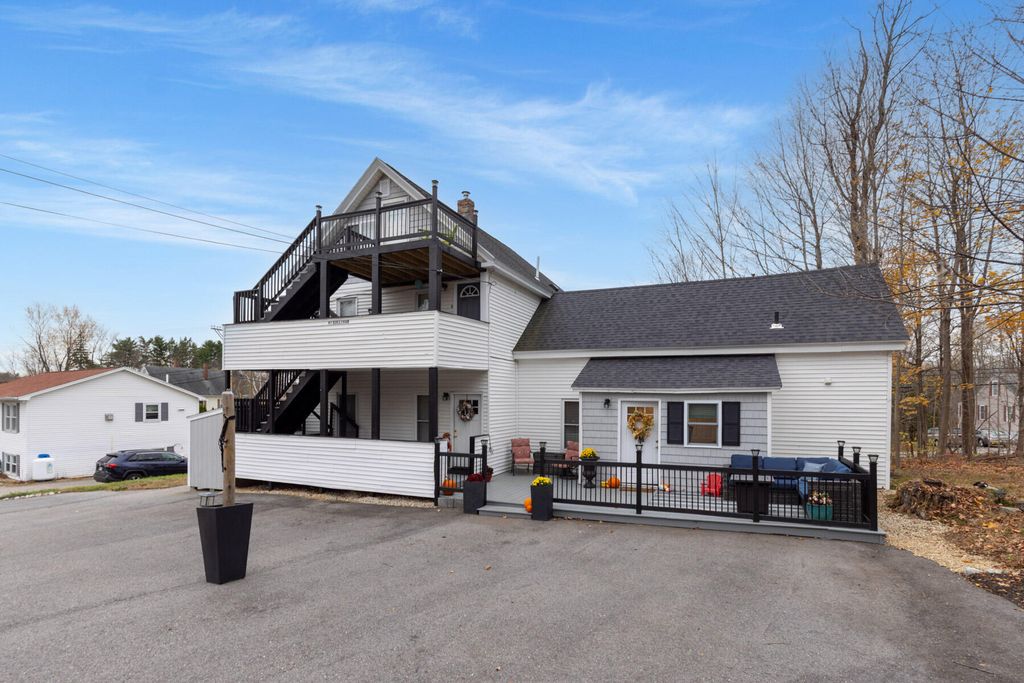 Photo of 91 Sullivan Street, Berwick, ME 03901 (MLS # 1643726)