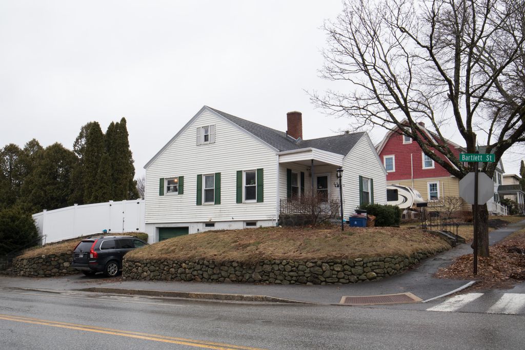 Photo of 97 Androscoggin Avenue, Lewiston, ME 04240 (MLS # 1656166)