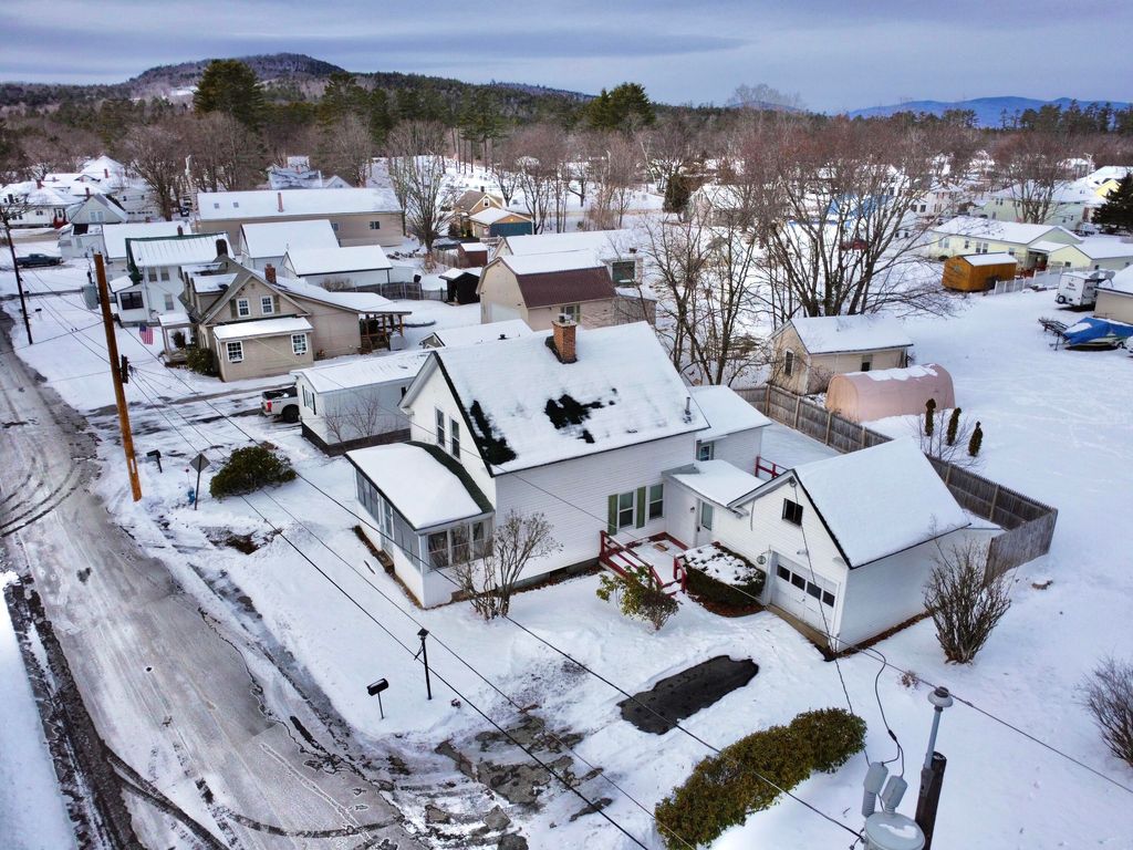 Photo of 26 Highland Avenue, Dixfield, ME 04224 (MLS # 1645945)