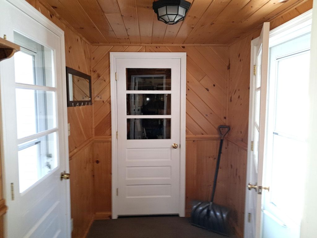 Photo of 22 Mountainview Drive, Winterport, ME 04496 (MLS # 1656781)