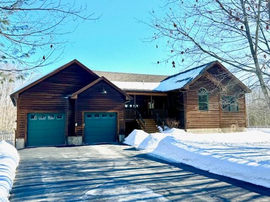 Photo of 49 Valley Dale Drive, Skowhegan, ME 04976 (MLS # 1652978)