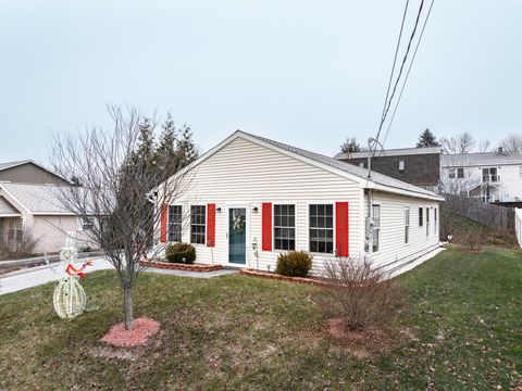 Photo of 39 Whisper Drive, Bangor, ME 04401 (MLS # 1645970)