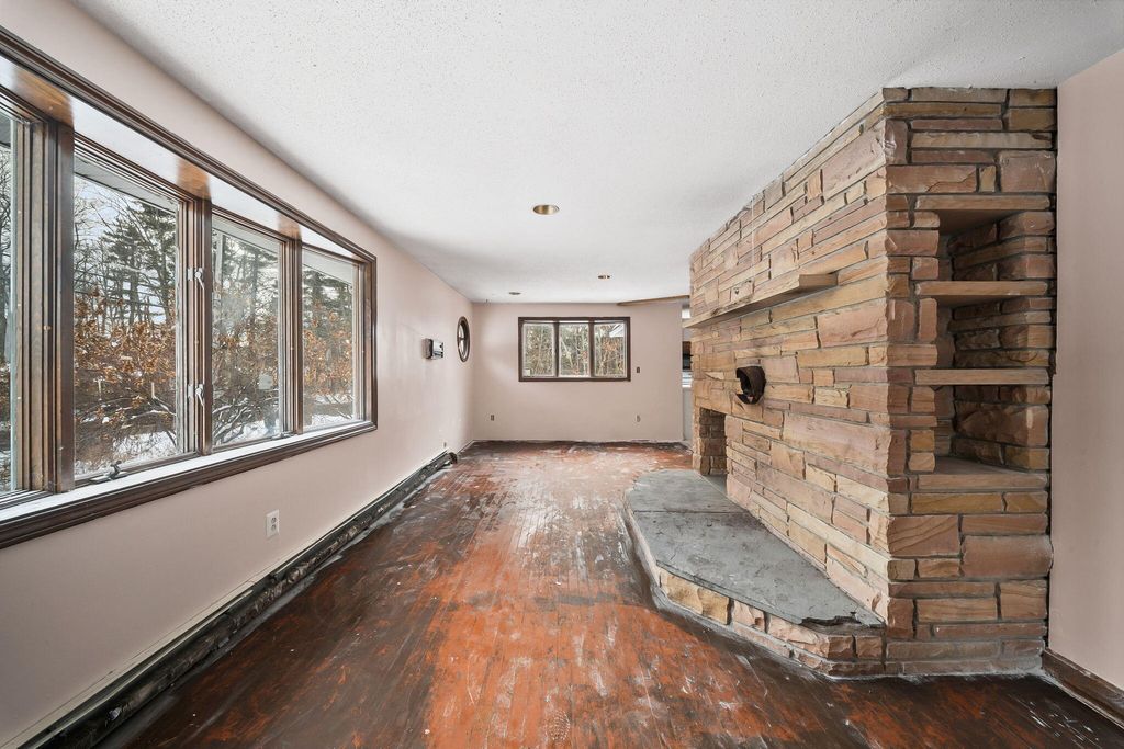 Photo of 101 School Street, Berwick, ME 03901 (MLS # 1645873)