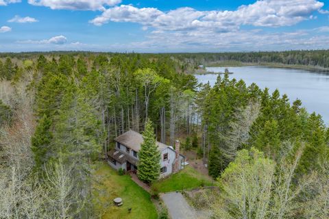 176 N Main Street Stonington ME 04681