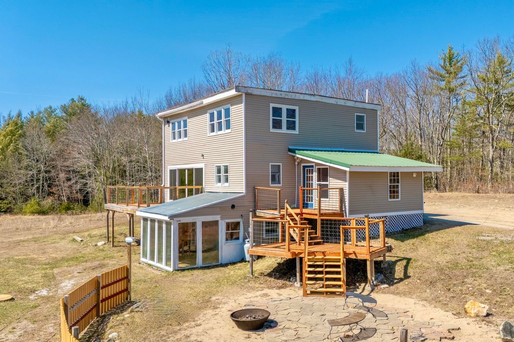 Photo of 33 John Clark Road, Dayton, ME 04005 (MLS # 1657222)