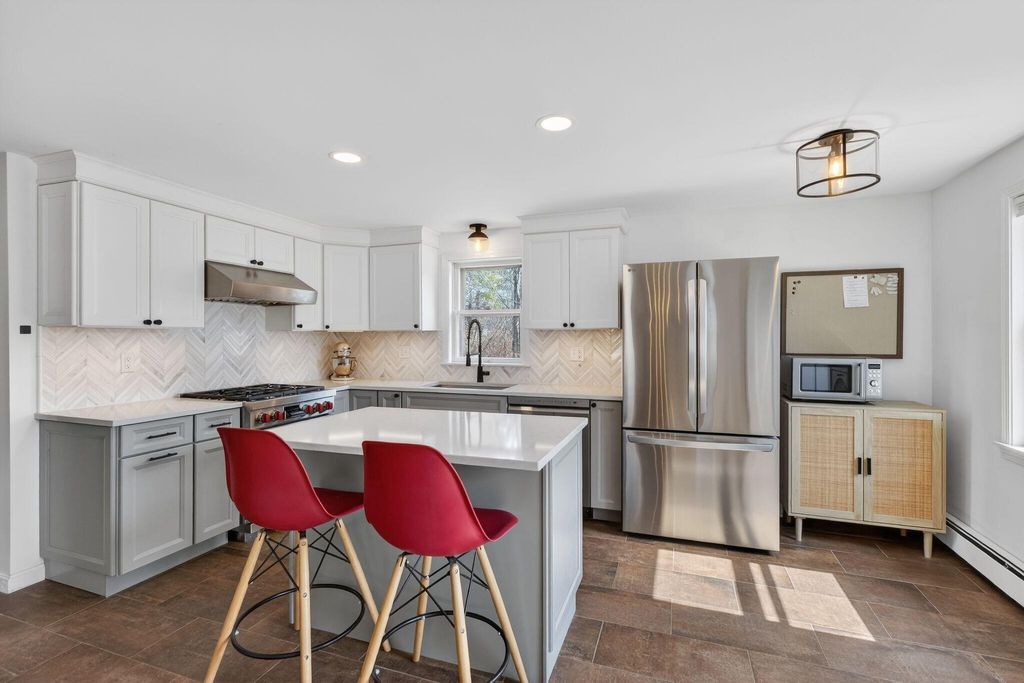 Photo of 195 Virginia Street, Portland, ME 04103 (MLS # 1656042)