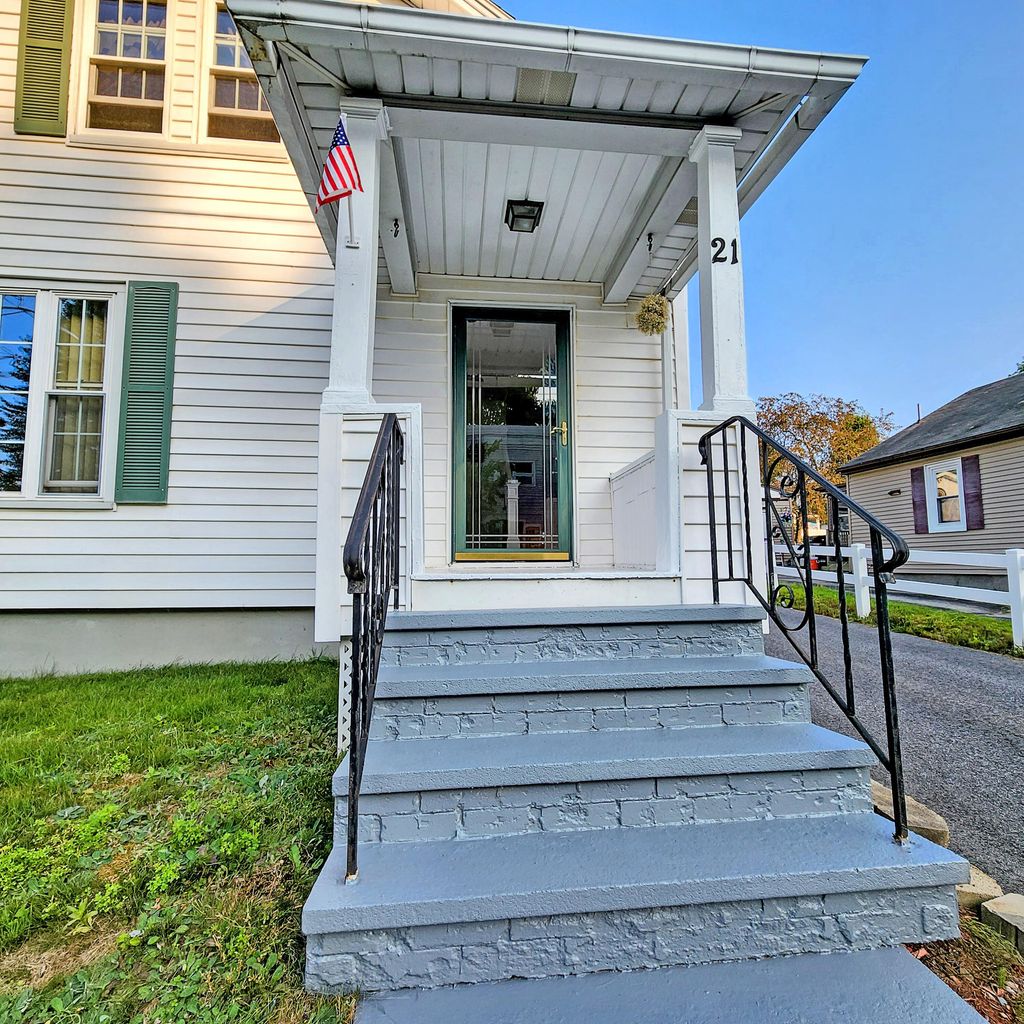 Photo of 21 Moody Street, Lewiston, ME 04240 (MLS # 1634598)