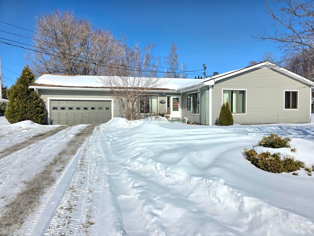 Photo of 7 Lynn Drive, Caribou, ME 04736 (MLS # 1652658)