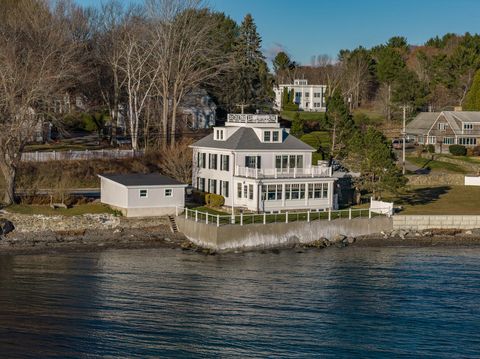Photo of 72 Pepperrell Road, Kittery, ME 03905 (MLS # 1644520)
