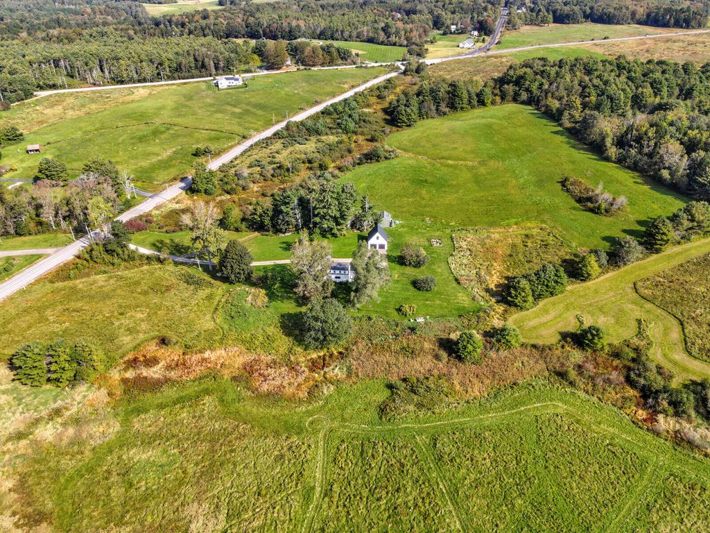 Photo of 5 Round Hill Lane, Brunswick, ME 04011 (MLS # 1641343)