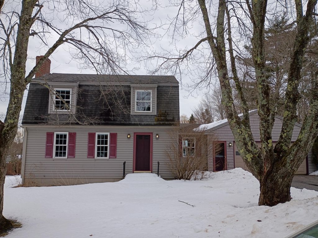 Photo of 93 Caron Street, Portland, ME 04103 (MLS # 1653853)