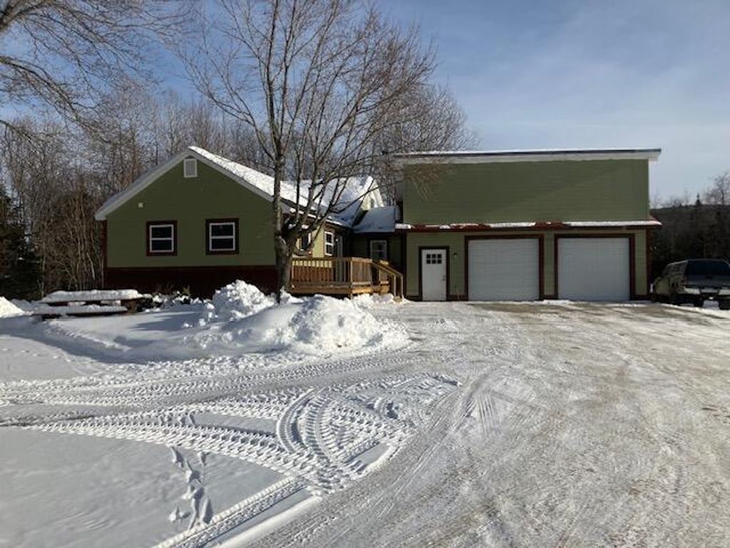 Photo of 662 Temple Road, Farmington, ME 04938 (MLS # 1660914)